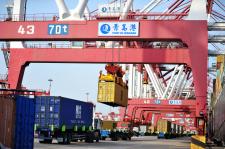 海關總署數(shù)據(jù)揭示前4月我國貨物貿(mào)易強勁增長，進出口總值同比提升8.9%